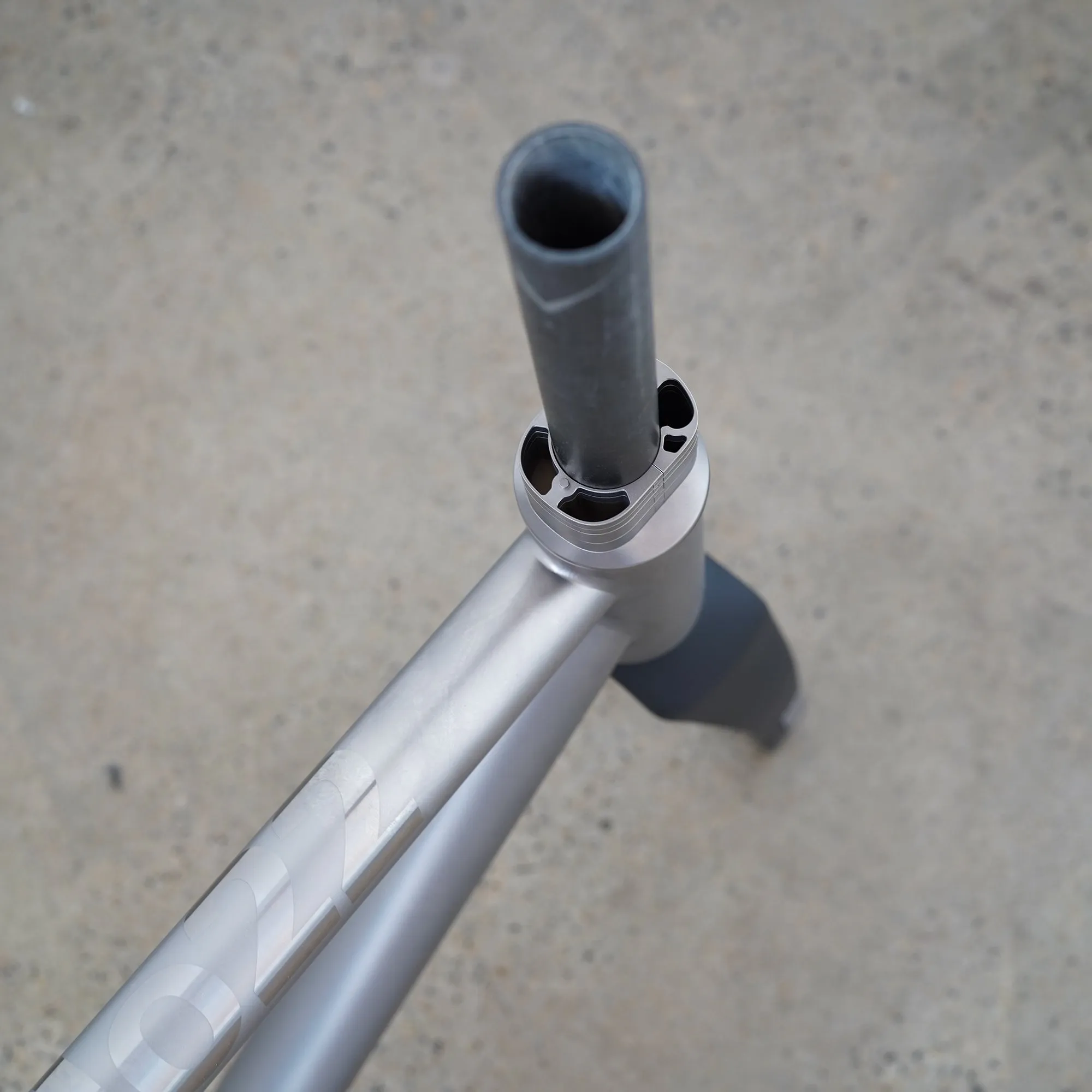 No. 22 Great Divide Titanium Road Frameset - 54cm Raw